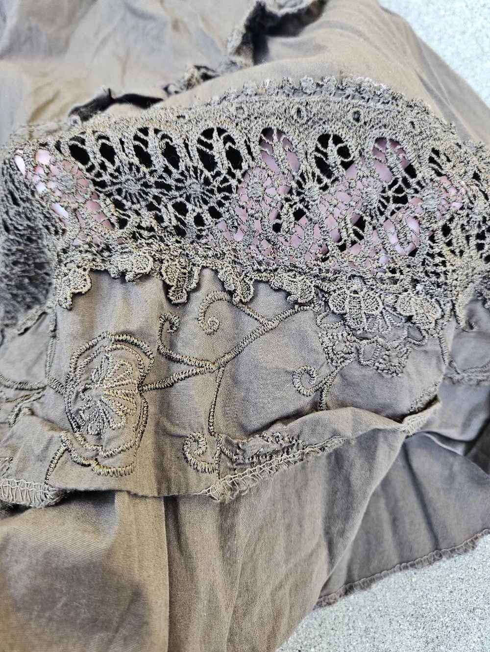 SUPER CUTE LACE DETAIL DRESS MADE IN ITALY SM/MED BEIGE LIKE NEW COTTON - Picture 6 of 7